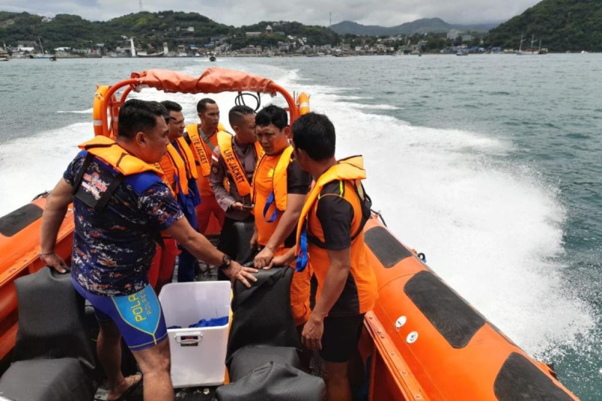 Kapal motor tanpa nama tenggelam di perairan Labuan Bajo NTT