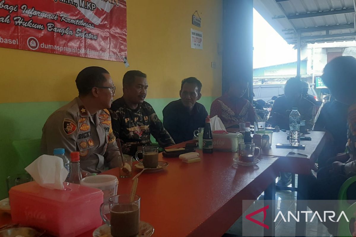 Polres Bangka Selatan dengar sumbang saran masyarakat dalam Jumat curhat