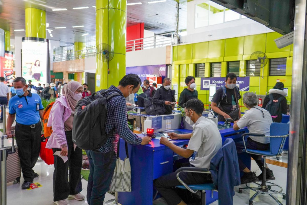 PeduliLindungi berubah jadi SatuSehat, penumpang KA diimbau bawa bukti vaksin