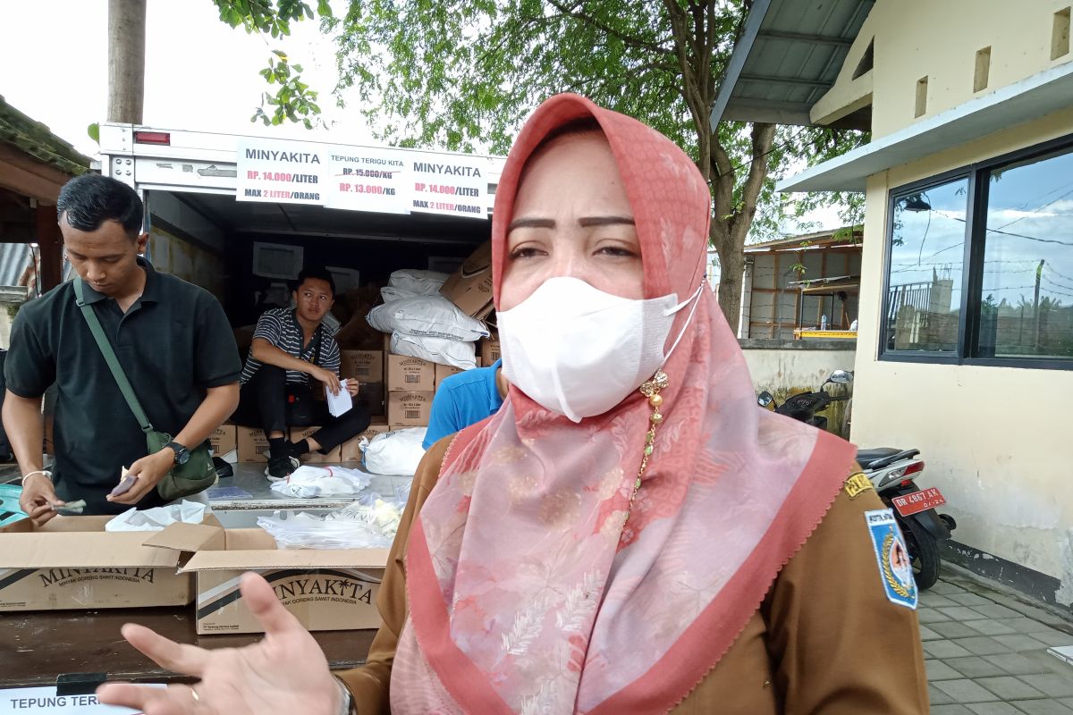 Disdag Mataram menggelar pasar rakyat guna stabilkan harga pada Maret 2023