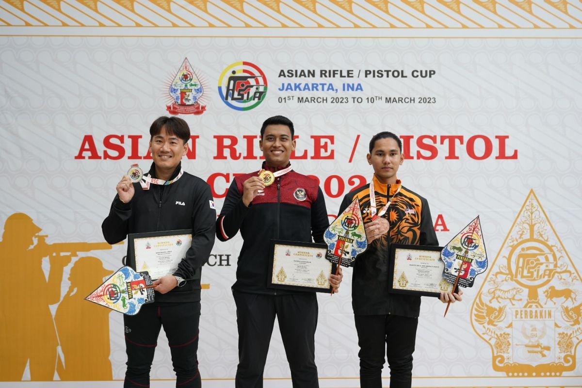 Fathur buka keran emas Indonesia di Piala Asia Rifle/Pistol 2023