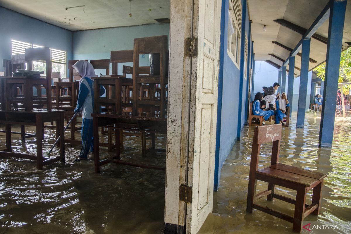 Banjir dan longsor di Kabupaten Bandung akibat curah hujan tinggi