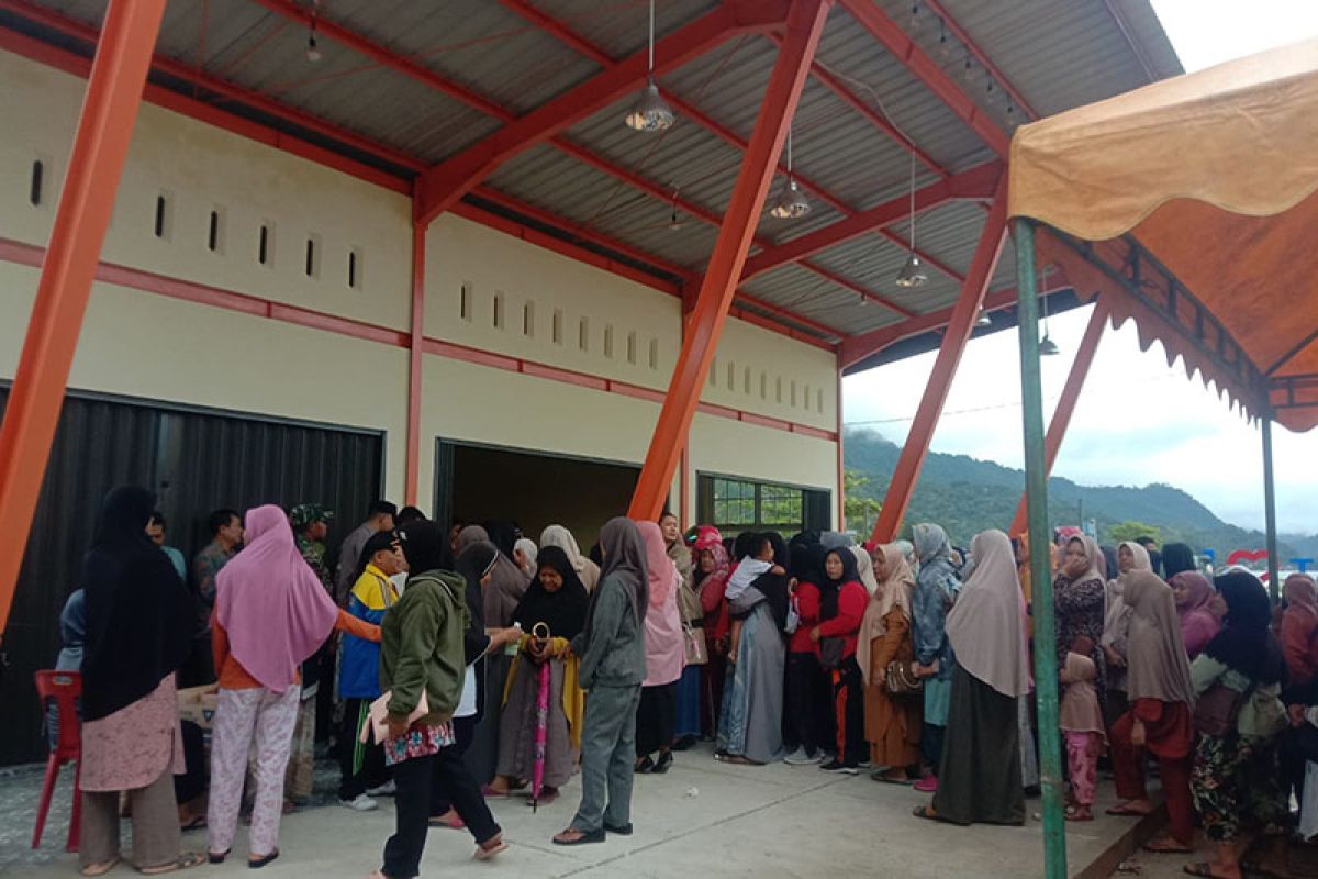 Pemkab Aceh Selatan sediakan 1.000 liter minyak goreng pasar murah, begini penjelasannya