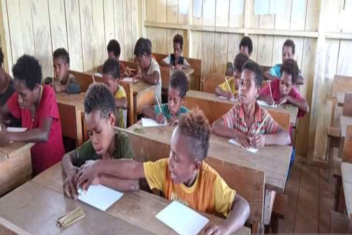 Pendidikan terintegrasi solusi turunkan angka putus sekolah siswa Papua