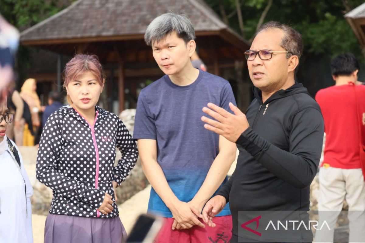 Wali Kota ajak tim SCE Singapura berwisata ke Pulau Samalona Makassar