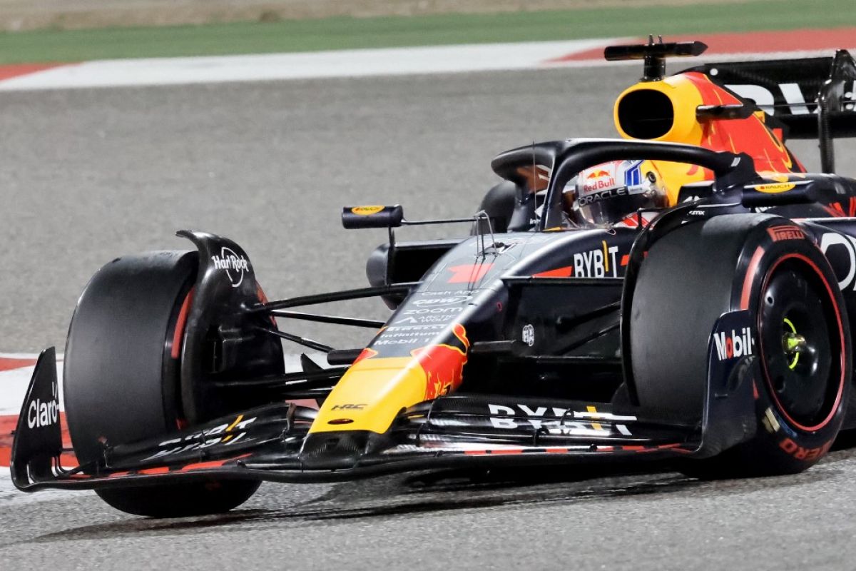 Verstappen menangi GP Bahrain