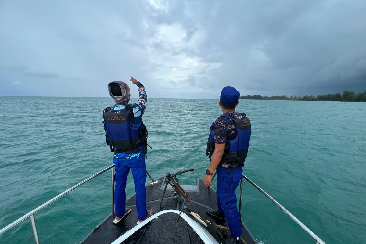 Polairud SBT masih melakukan pencarian terhadap nelayan diduga hilang di perairan Bula