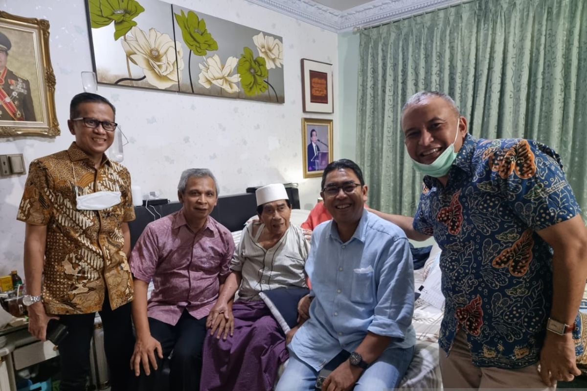 Azwar Anas Wafat, Semen Padang merasa kehilangan tokoh teladan