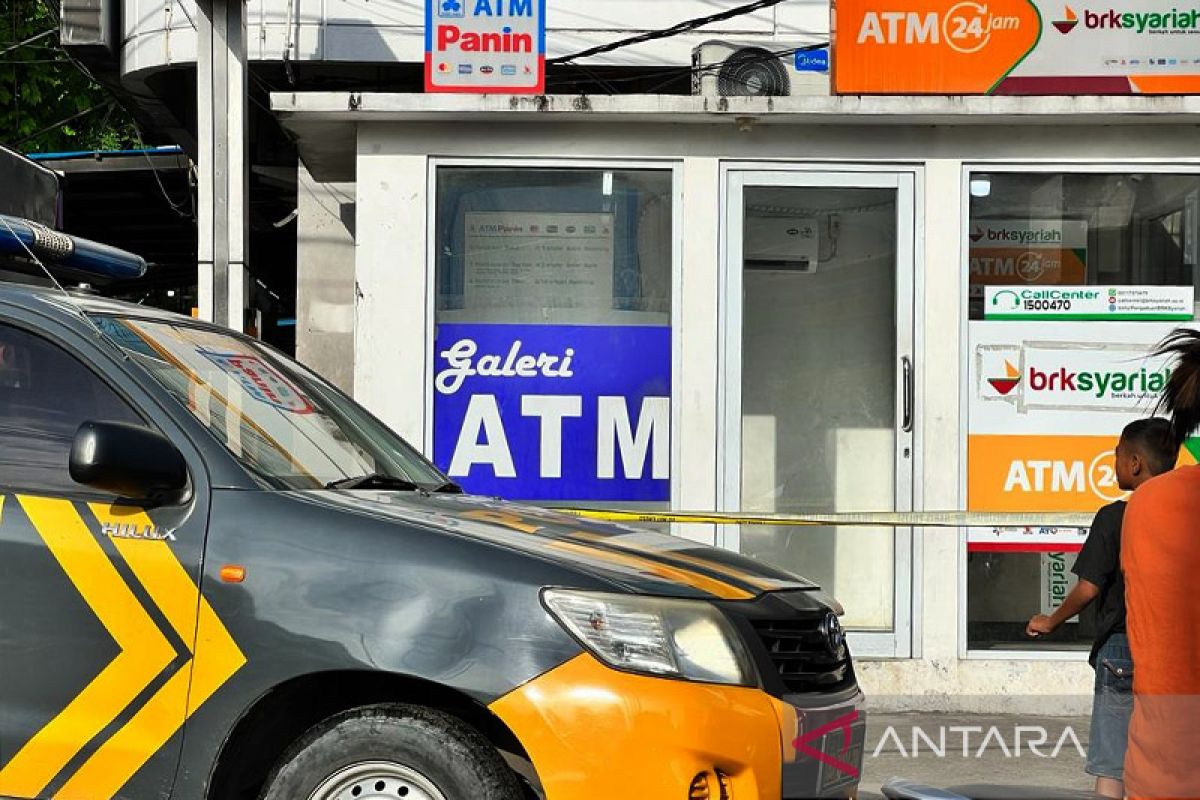 Aksi perampokan petugas ATM, pistol pelaku sempat macet