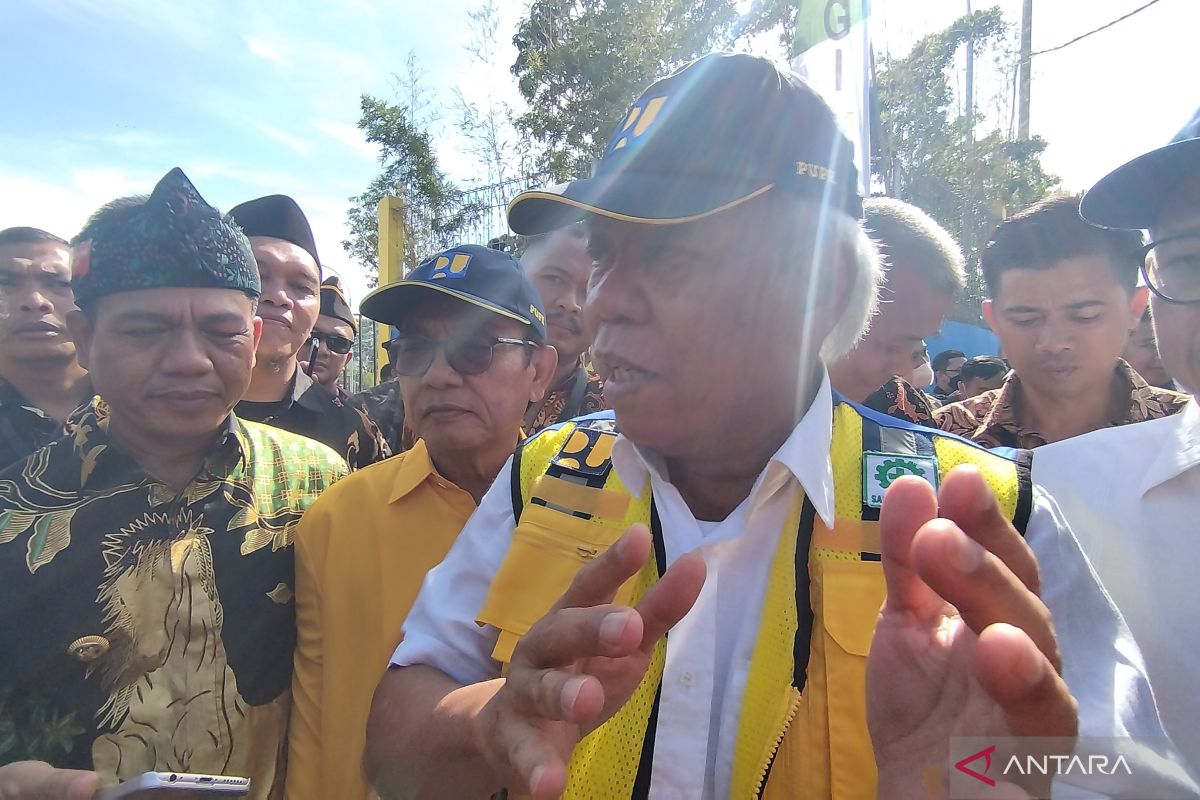Menteri PUPR: Tol Cisumdawu ditargetkan selesai sebelum Lebaran