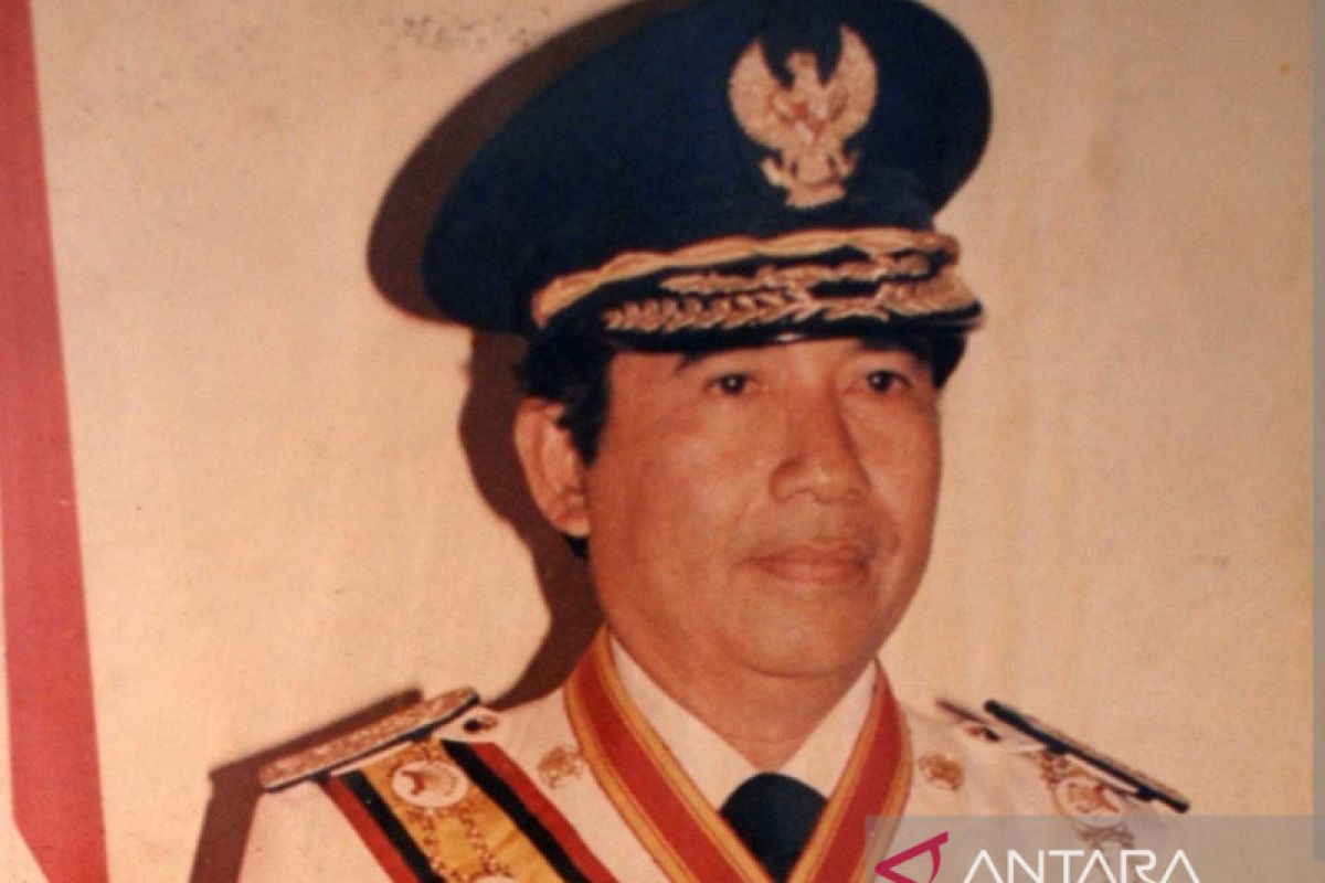 Gubernur Mahyeldi : Azwar Anas adalah tokoh inspirator dari Sumbar