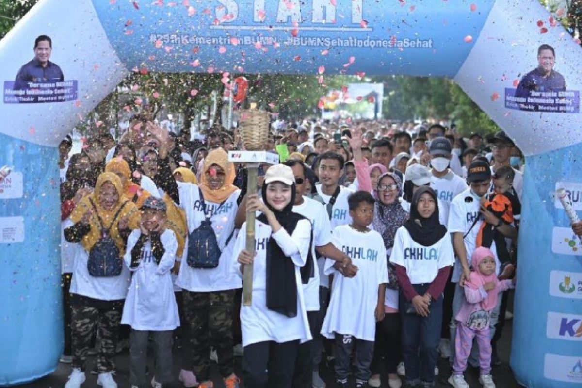 Ribuan warga ikuti jalan sehat Bersama BUMN Pupuk Indonesia di 4 kota