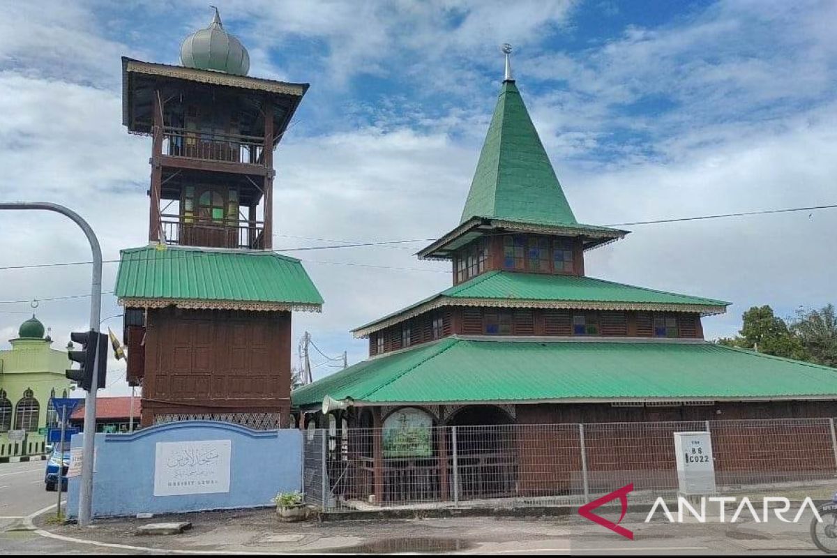 Masjid Tinggi Bagan Serai Malaysia, bukti kehebatan orang Banjar