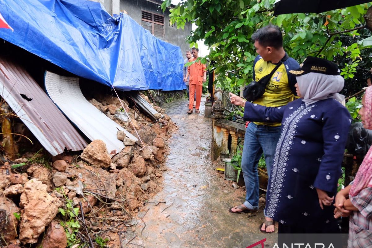 Pemkot Tanjungpinang siapkan Kantor Camat Bukit Bestari untuk korban banjir