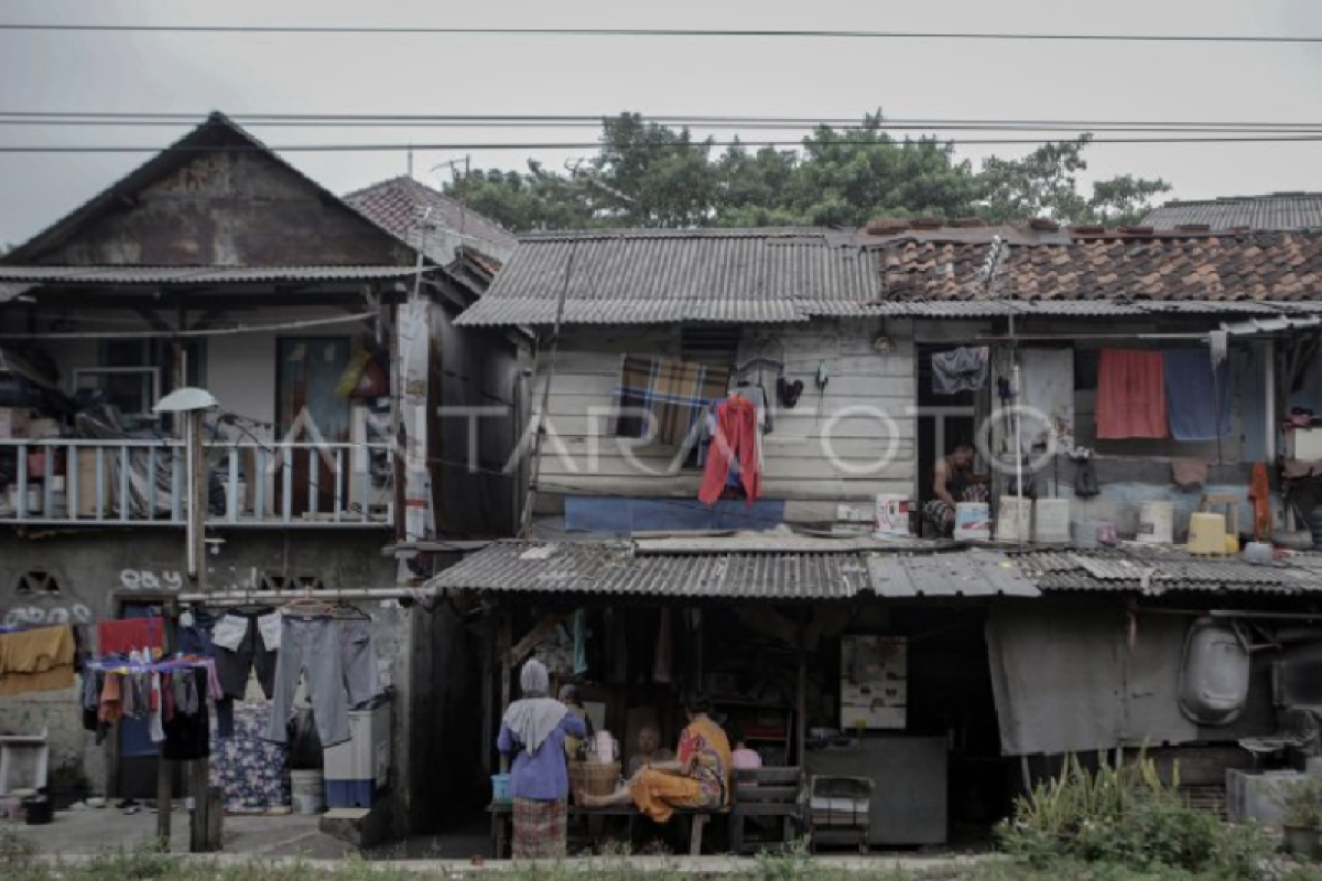 Tingkat kemiskinan Maret 2023 turun jadi 9,36 persen