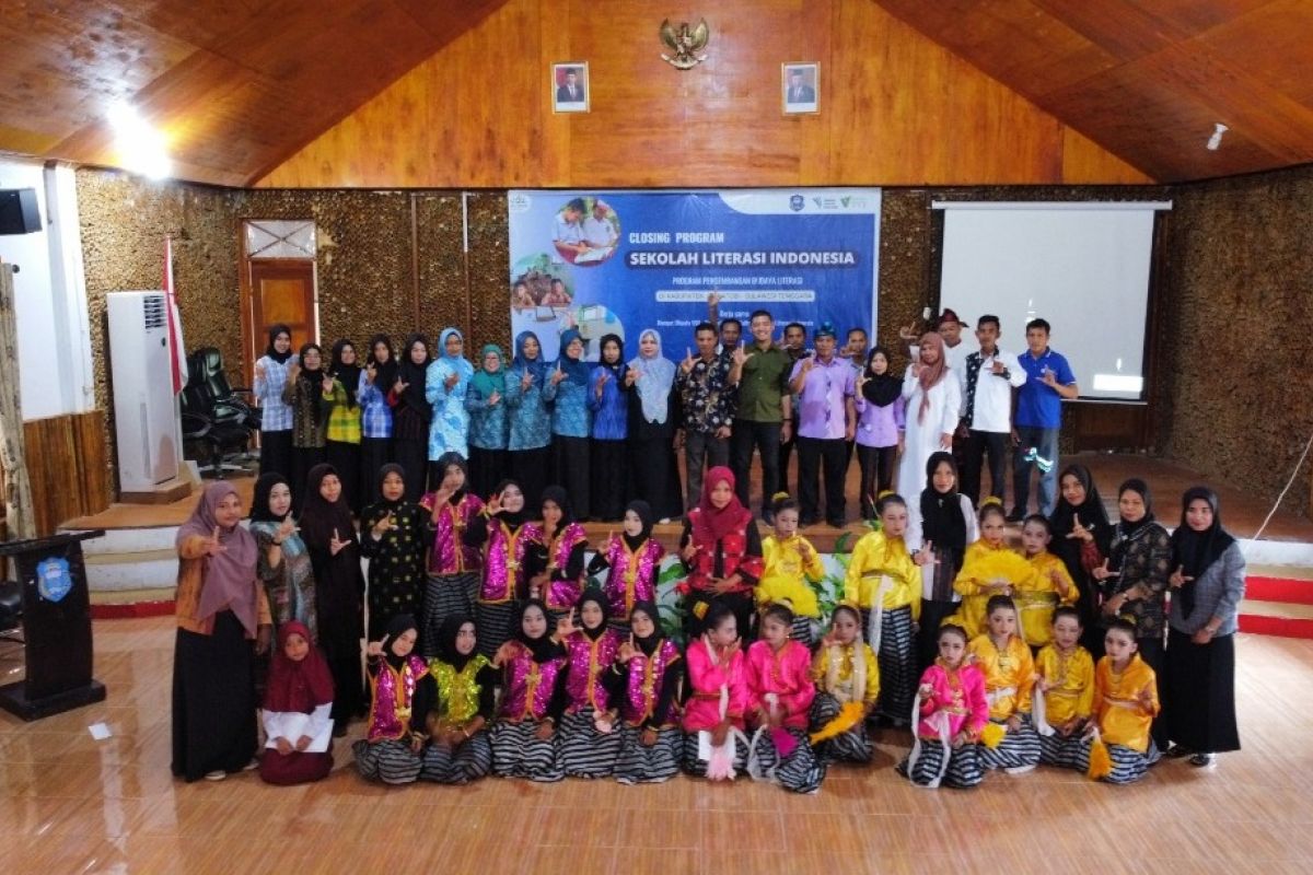 Program Sekolah Literasi Indonesia Dompet Dhuafa Sultra tingkatkan literasi di Wakatobi