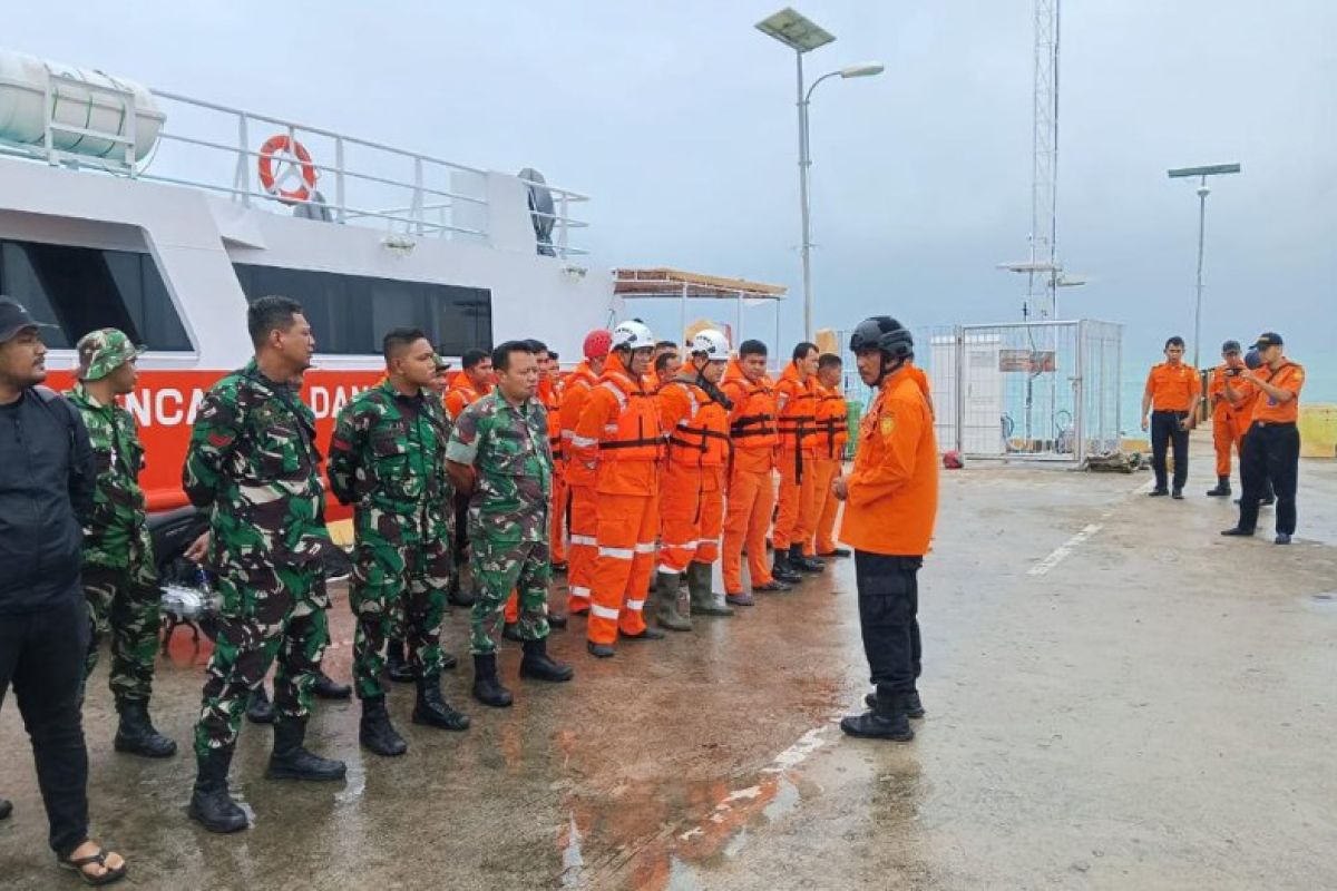 Pangdam I/BB kerahkan 37 personel  bantu tangani longsor Pulau Serasan