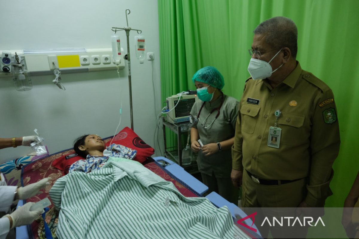 Kalbar siapkan tiga rumah sakit rawat korban longsor Serasan