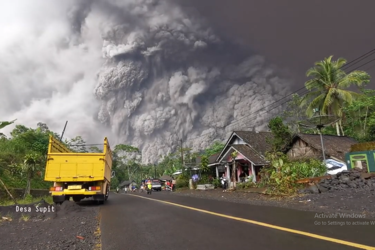 Bupati Lumajang rilis film dokumenter 