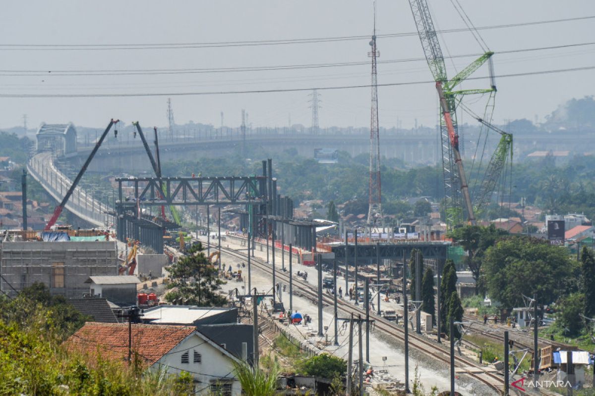 Progres Pembangunan Kereta Cepat Jakarta - Bandung - ANTARA News