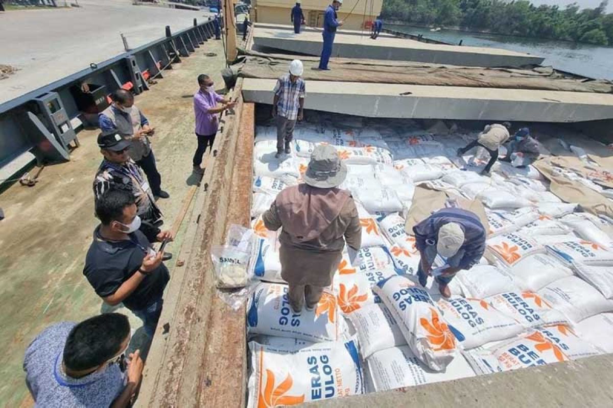 Bulog Lhokseumawe terima 7.500 ton beras Vietnam