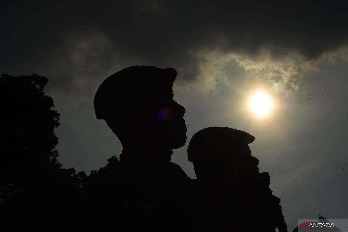 Satu dari dua prajurit TNI tersambar petir meninggal dunia