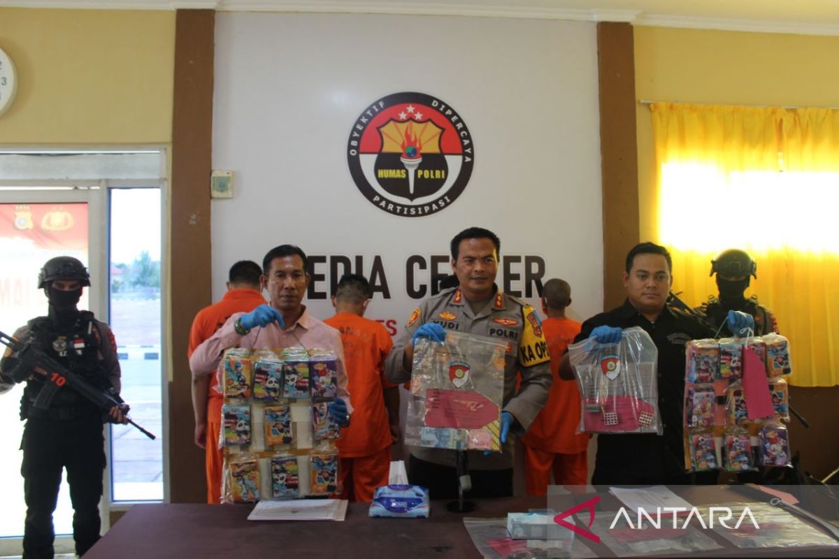 Polres Aceh Jaya limpahkan kasus pencurian minyak dan judi lotre ke JPU