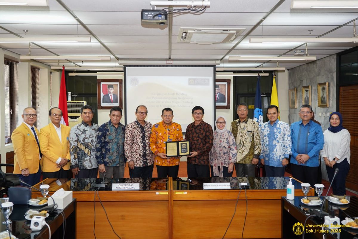 UI dan Universitas Negeri Padang kerja sama kesehatan dan TI