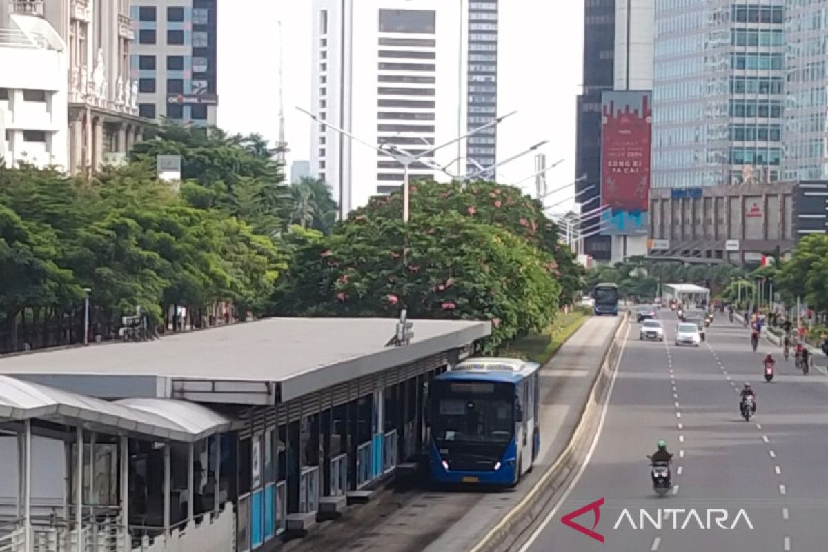 TransJakarta sesuaikan layanan imbas kebakaran di sekitar RSPAD