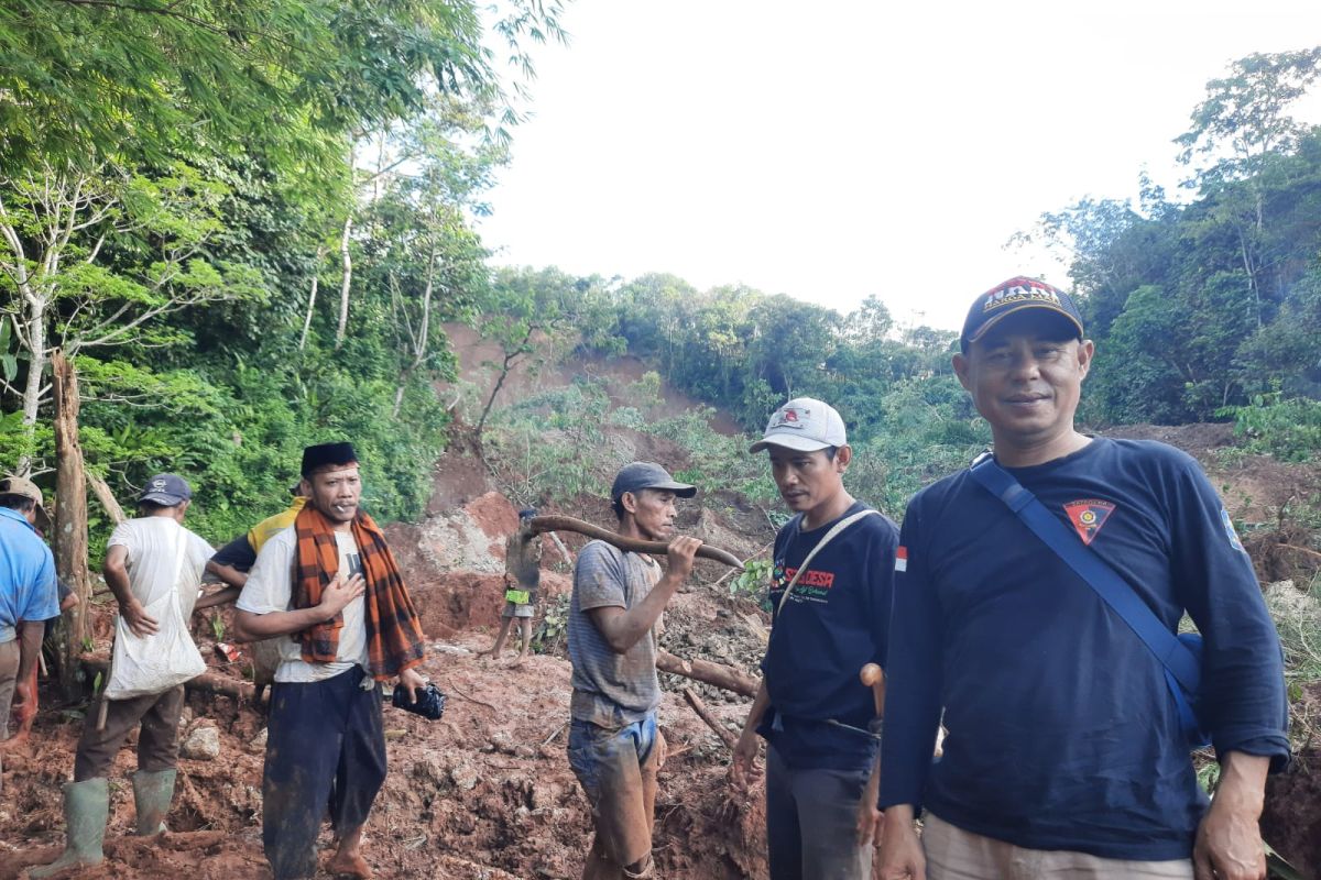 BPBD Lebak ingatkan warga pegunungan waspadai tanah longsor di musim hujan