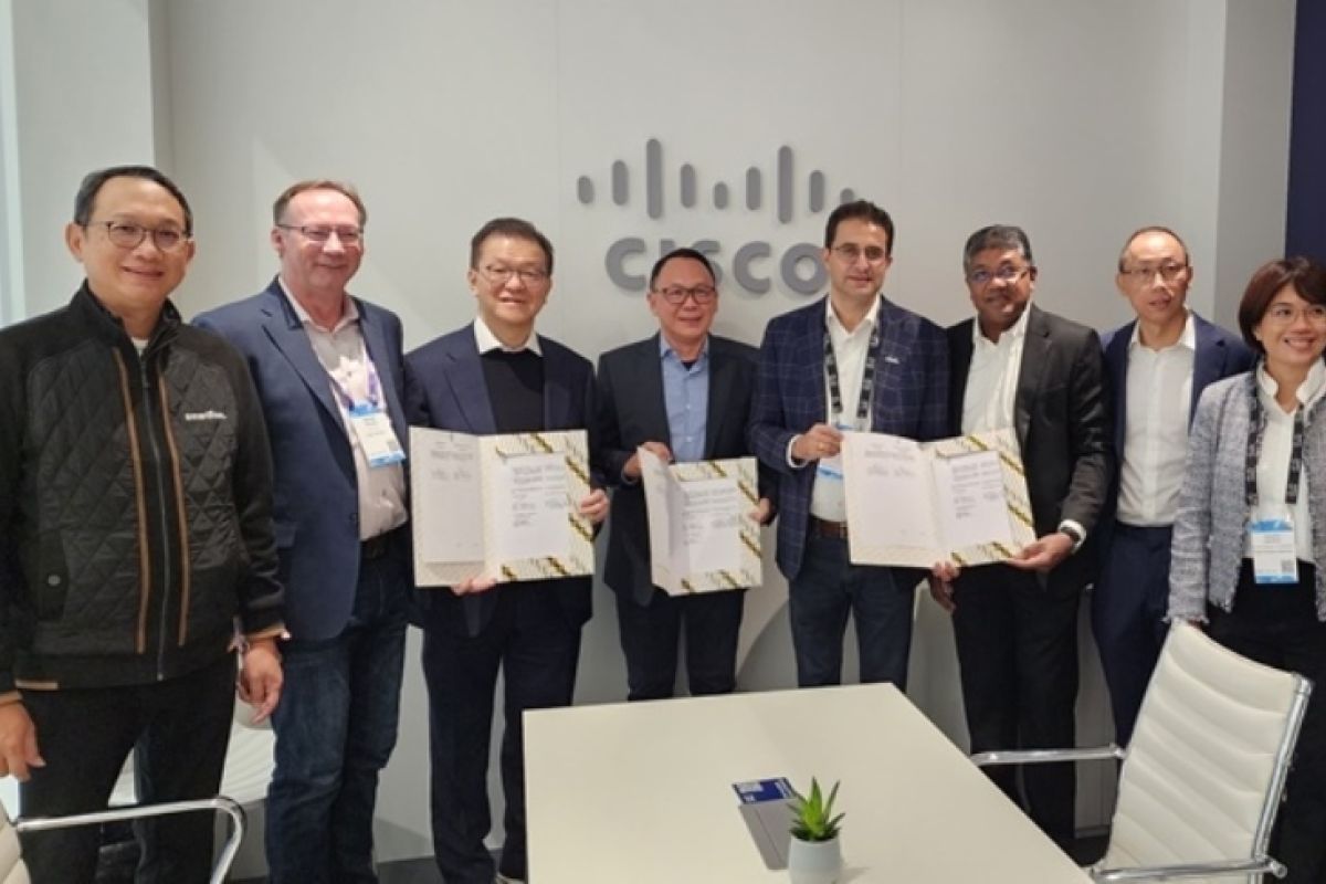 Smartfren dan Cisco tanda tangani PVF untuk percepatan ekspansi menuju 5G