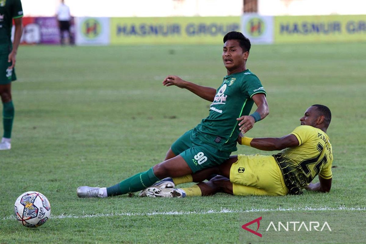 Pelatih Persebaya hormati wasit saat timnya kalah dari Barito Putera