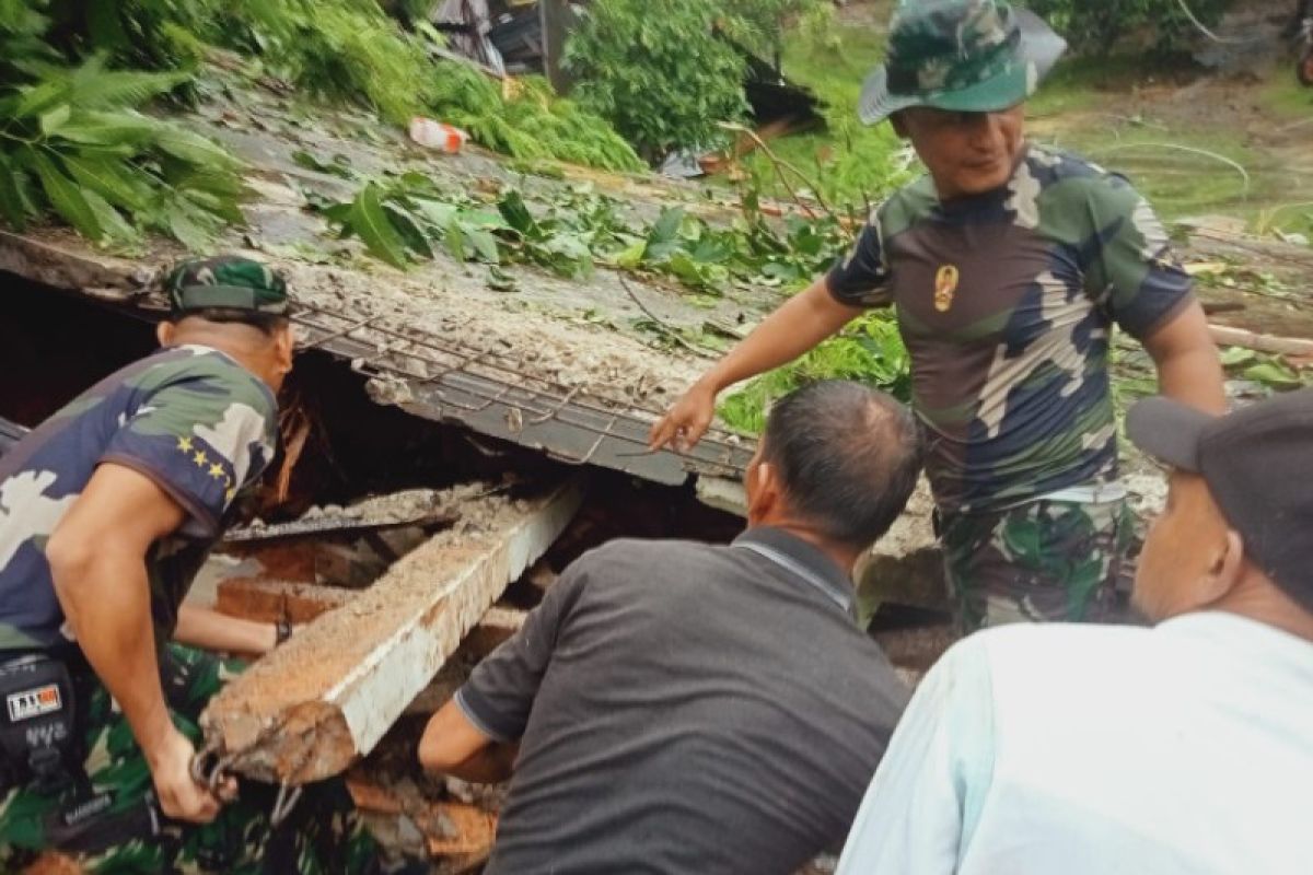 Pangdam I/BB  tambah 46 personel cari korban longsor  di Serasan