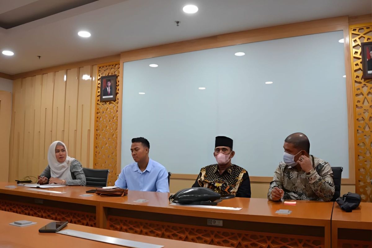Komisi V DPRD Riau konsultasi ke Kemendikbud Ristek soal PPDB