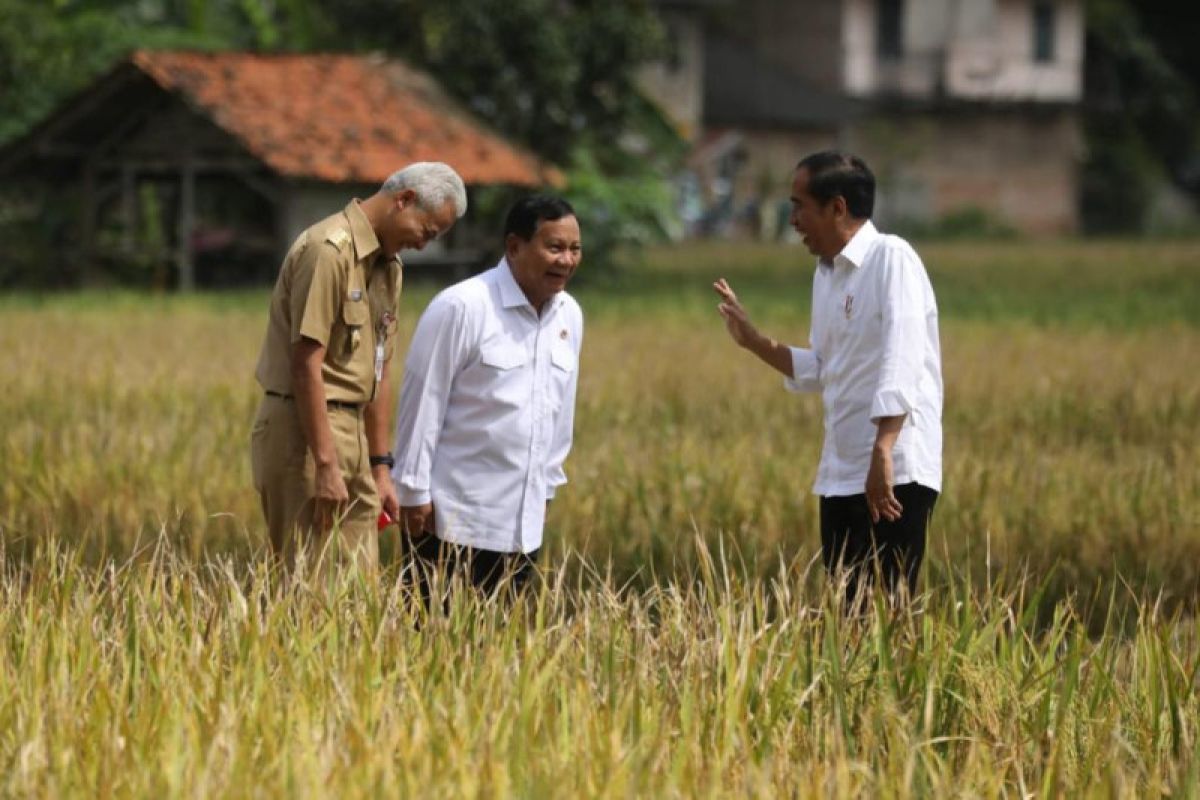 SMRC : Ganjar dan Prabowo berpeluang diduetkan di Pemilu 2024