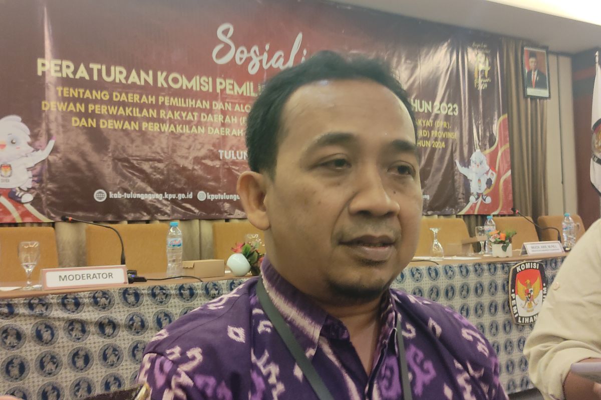 KPU Tulungagung sosialisasikan perubahan dapil ke partai politik