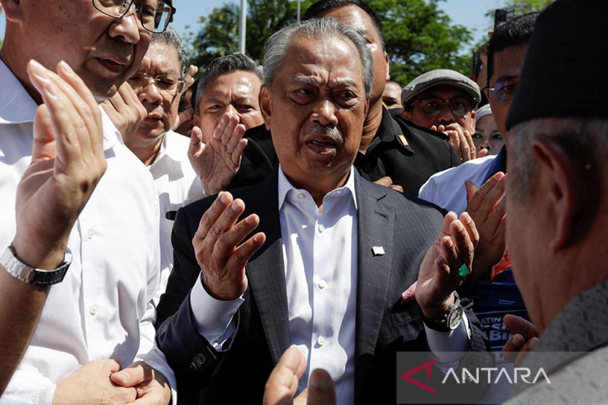 Komisi Antikorupsi Malaysia tahan mantan PM Malaysia Muhyiddin