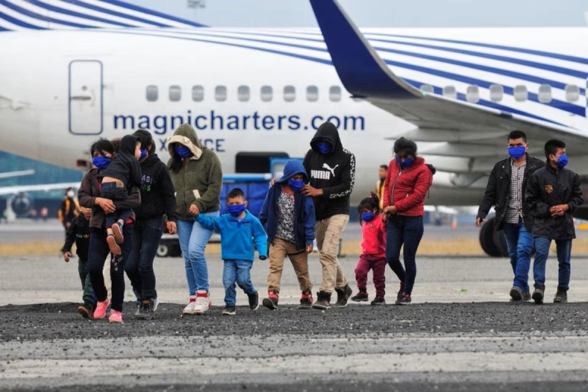 Guatemala pulangkan 106 migran anak dan remaja dari Meksiko