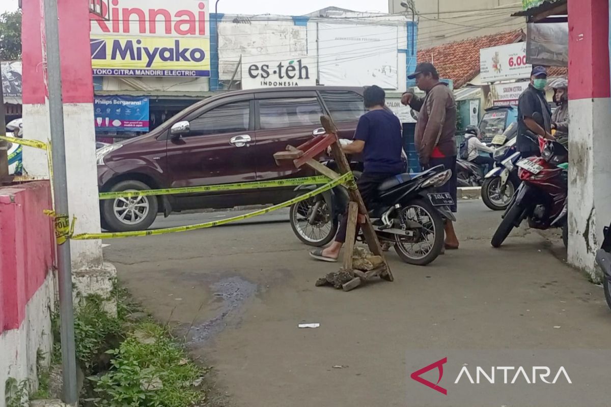 Polisi buru pelaku pembacokan yang tewaskan siswa SMK di Kota Bogor