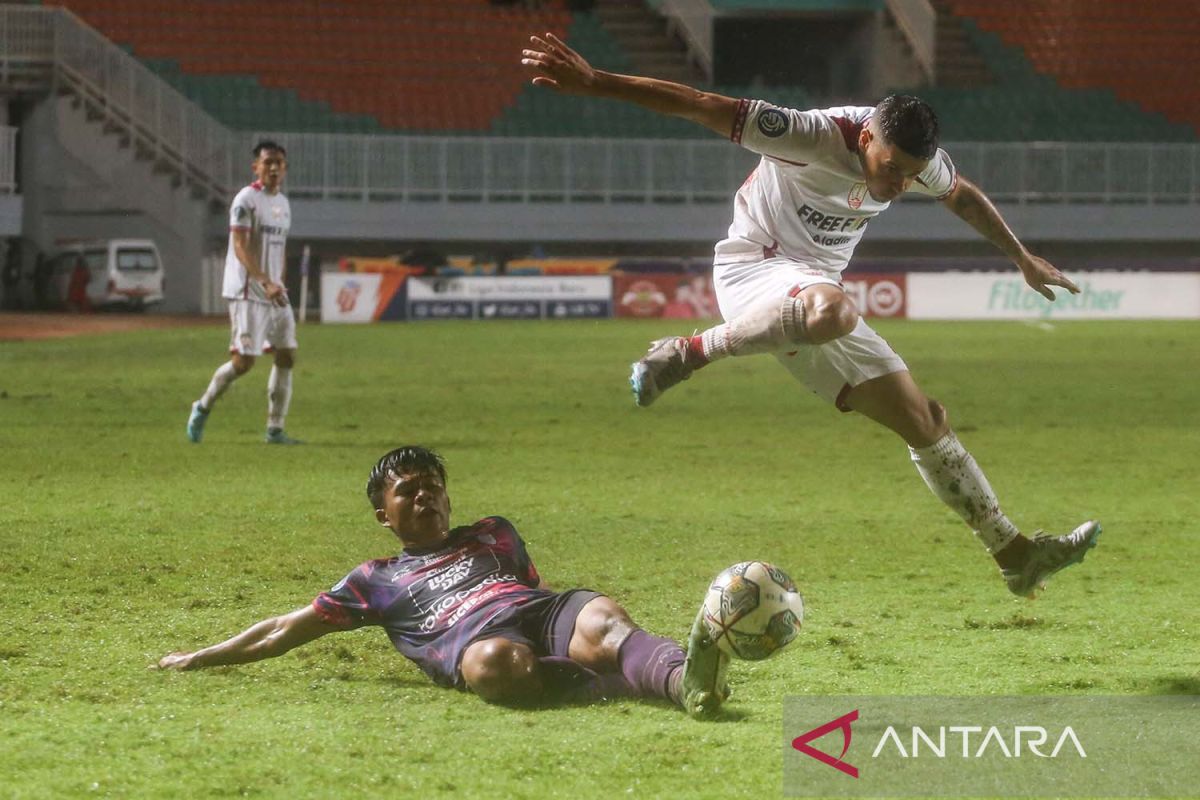 Liga 1 Indonesia, Leonardo Medina minta Persis Solo waspadai motivasi Arema FC