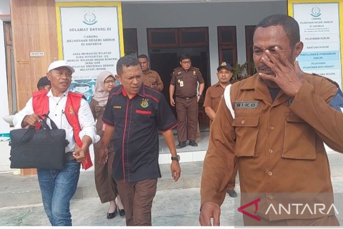 Mantan Kepala Pemerintahan Abubu-Maluku jadi tersangka korupsi DD-ADD