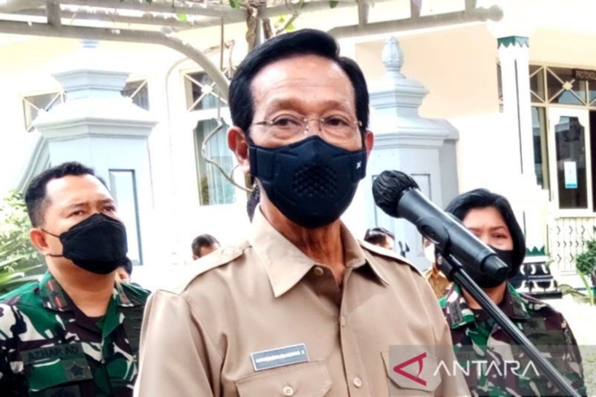 Sultan HB X meyakini Gunung Merapi tidak akan meletus eksplosif