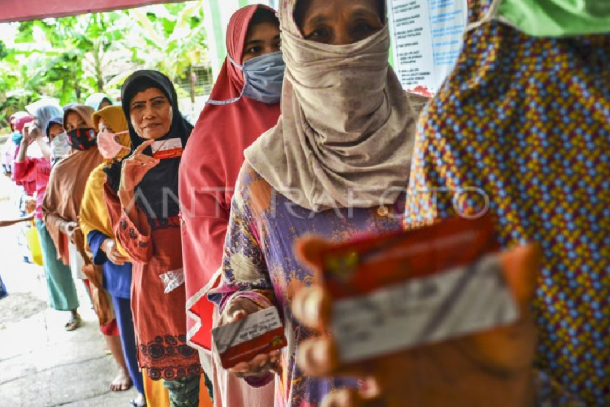 Banda Aceh salurkan bantuan Rp5,91 miliar untuk warga kurang mampu