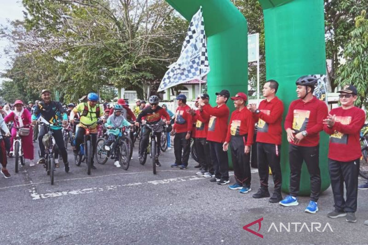 Pemkab Aceh Barat kampanye gaya hidup sehat melalui sepeda santai