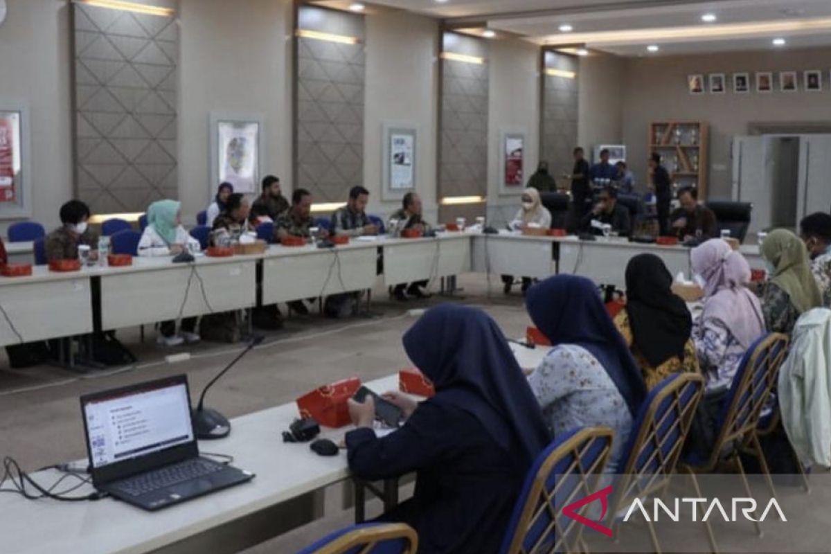 DPRD  Kaltim konsultasi perda perlindungan bahasa ke kementerian