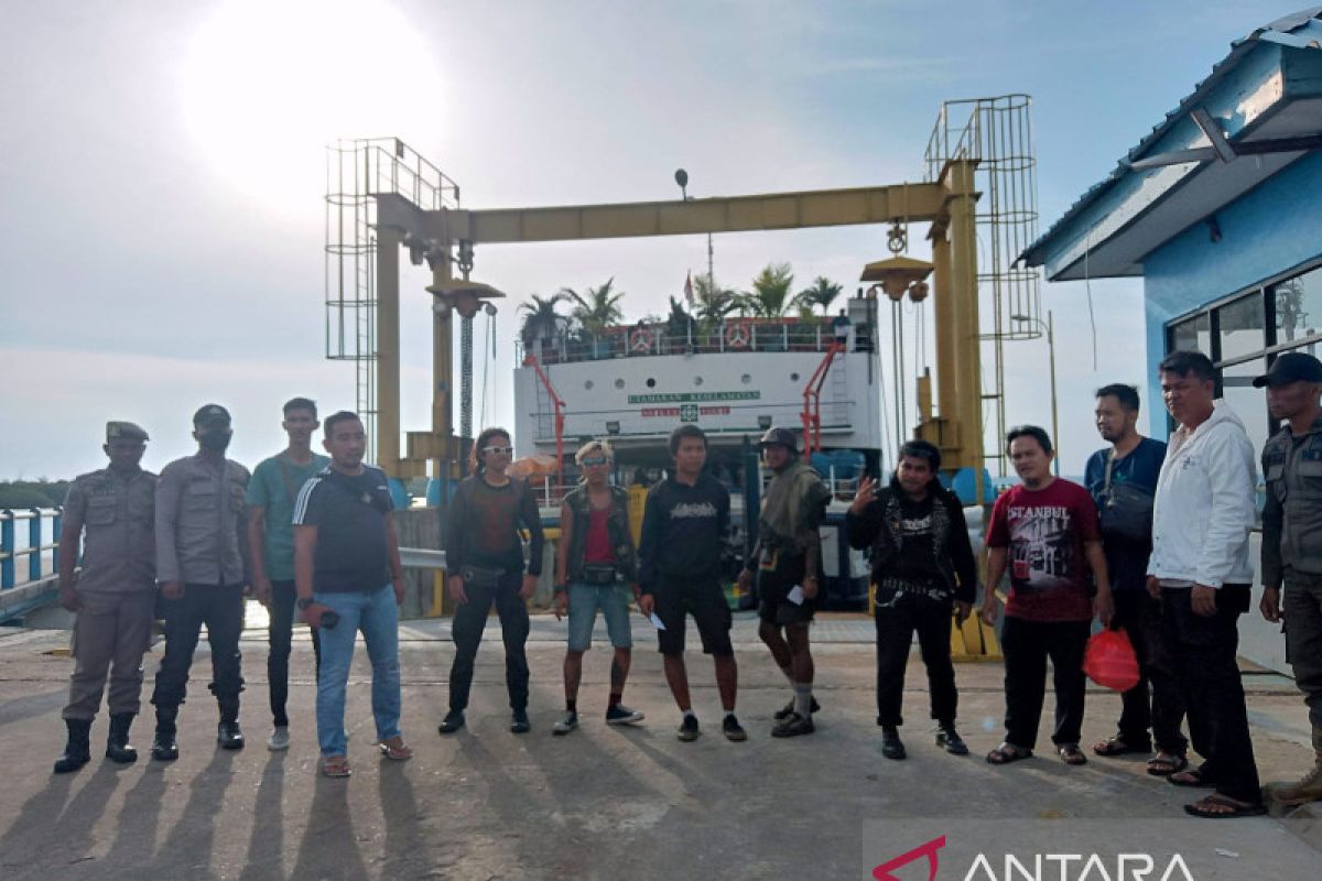 Pemkab Belitung pulangkan warga asal Aceh