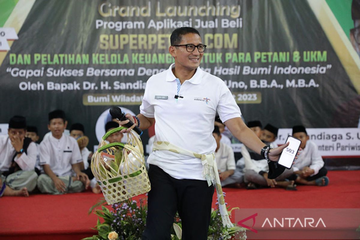 Sandiaga: Superpetani.com potong rantai pasokan hingga harga terbeli