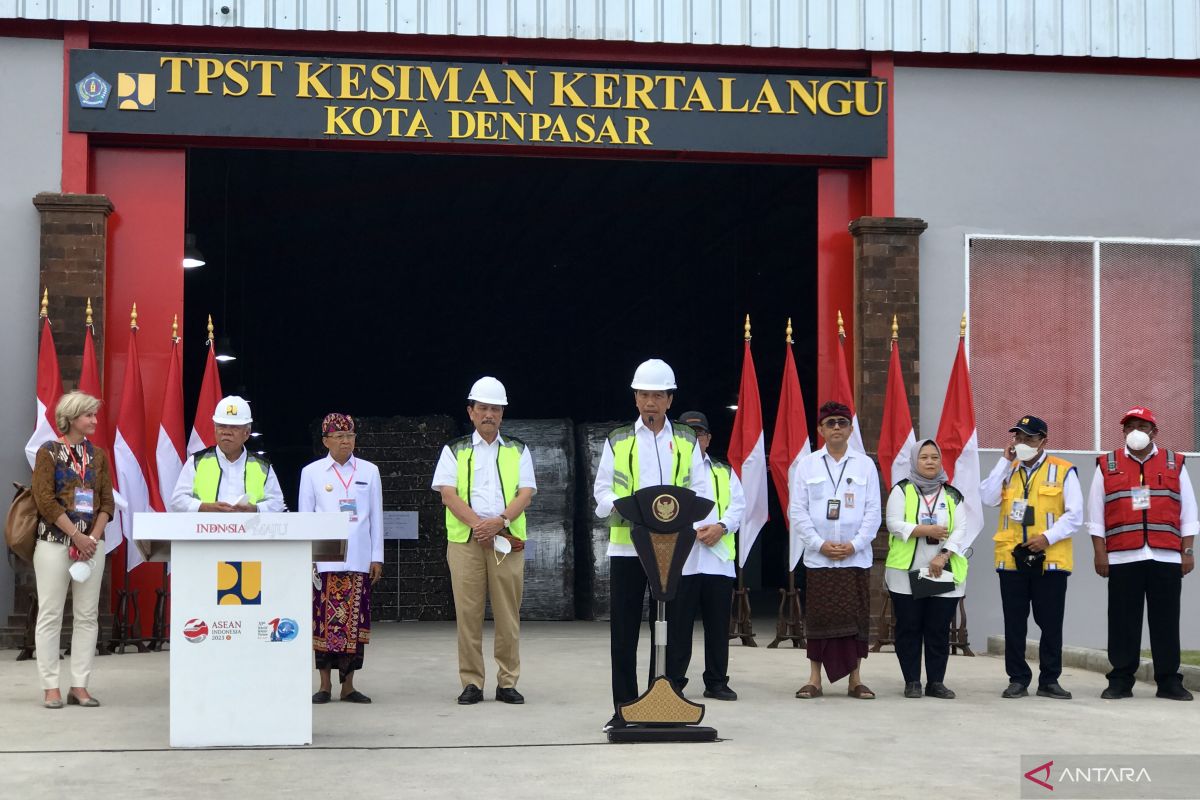 President asks regions to replicate Bali's waste management practices