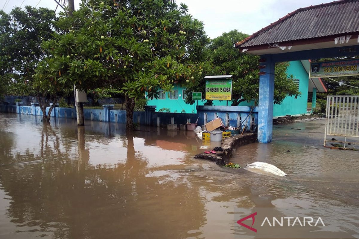 Banjir rendam sejumlah rumah dan satu sekolah di Bangka Tengah