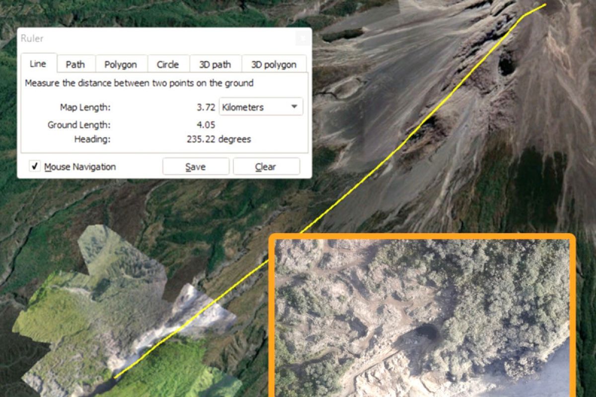 Mount Merapi spewed 60 hot cloud avalanches since Saturday: BPPTKG